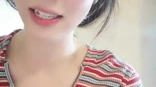 黄片免费视频无能绿帽看着单男操自己老婆（绿帽全系列完整版视频已上传至下面简界）