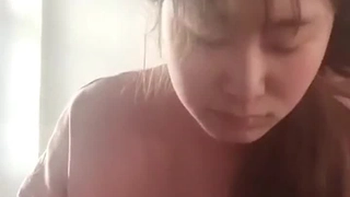 流光妓女对无尽的 Katainaka ni Totsui de Kita 俄罗斯少女做出反应 - Emma Fiore