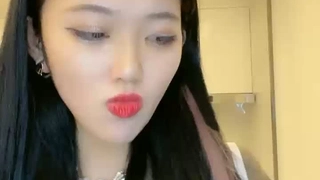 免费酒店三人行,亚洲少女群交