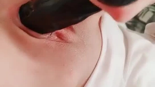 好惨的黄先生，高价约大圈女神干了半天，闻到恶臭干呕三分钟继续干